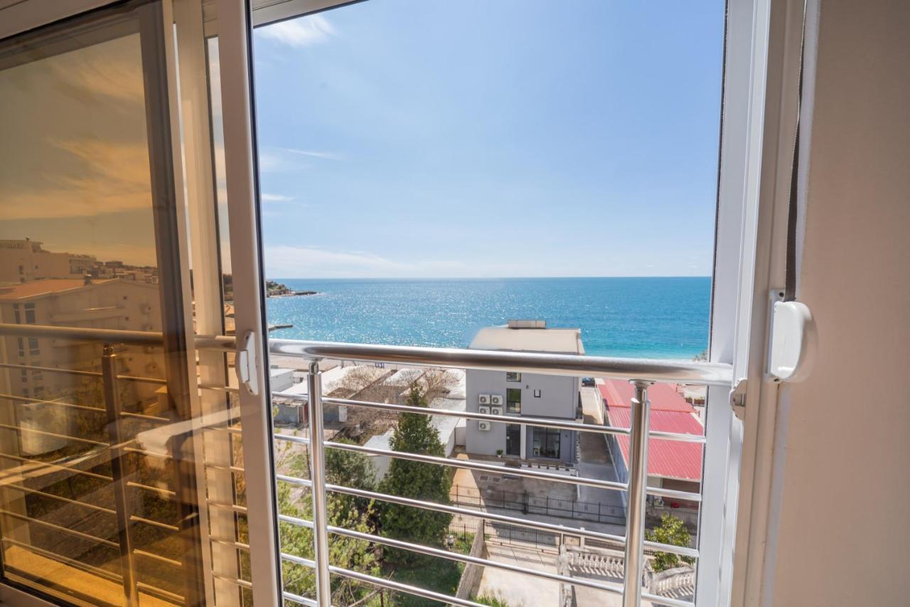 Apartments Добра-Вода Экстерьер фото