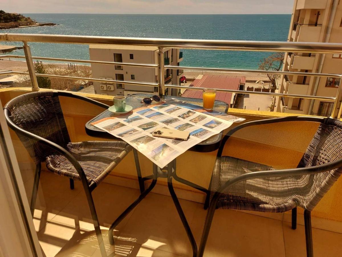 Apartments Добра-Вода Экстерьер фото