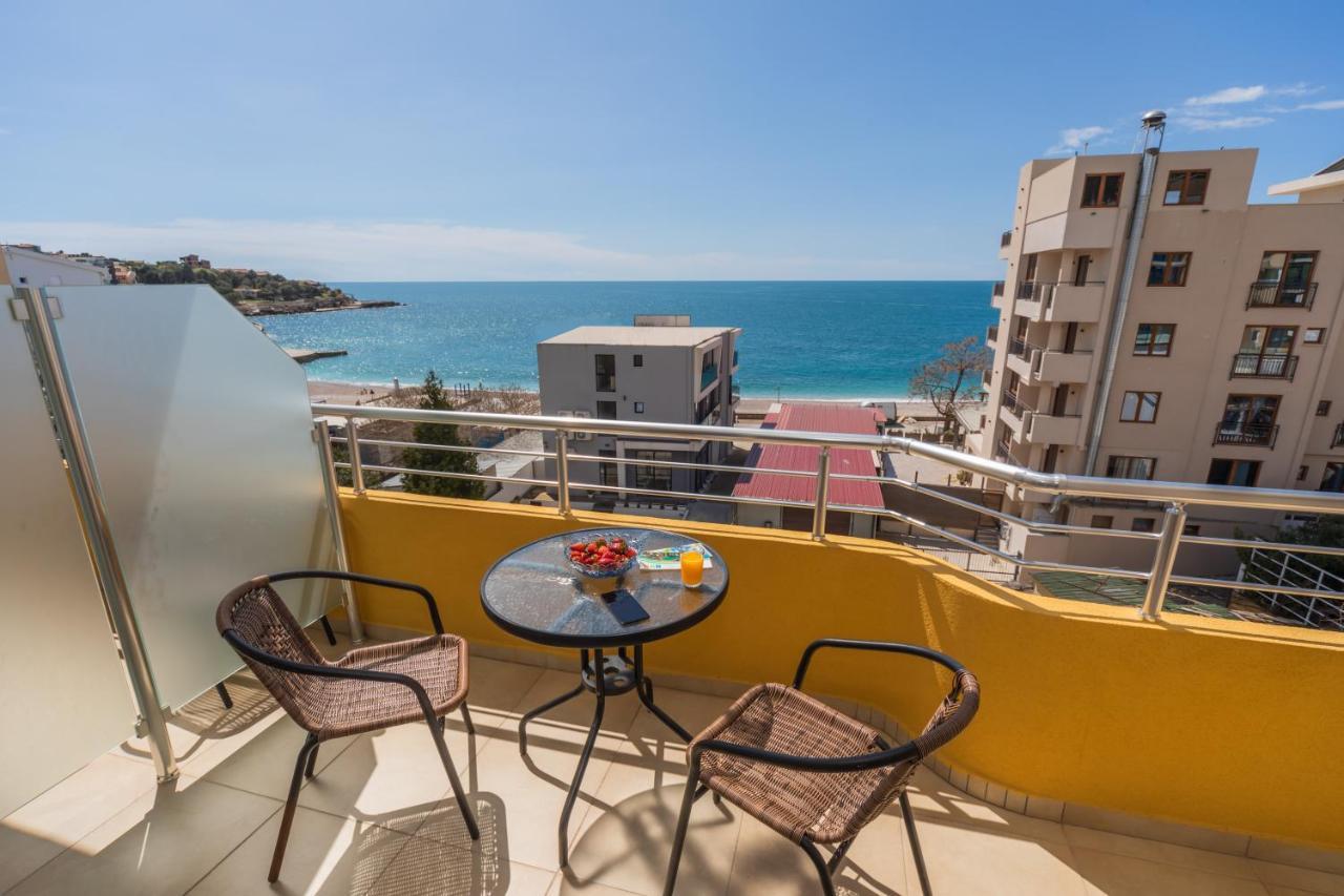 Apartments Добра-Вода Номер фото