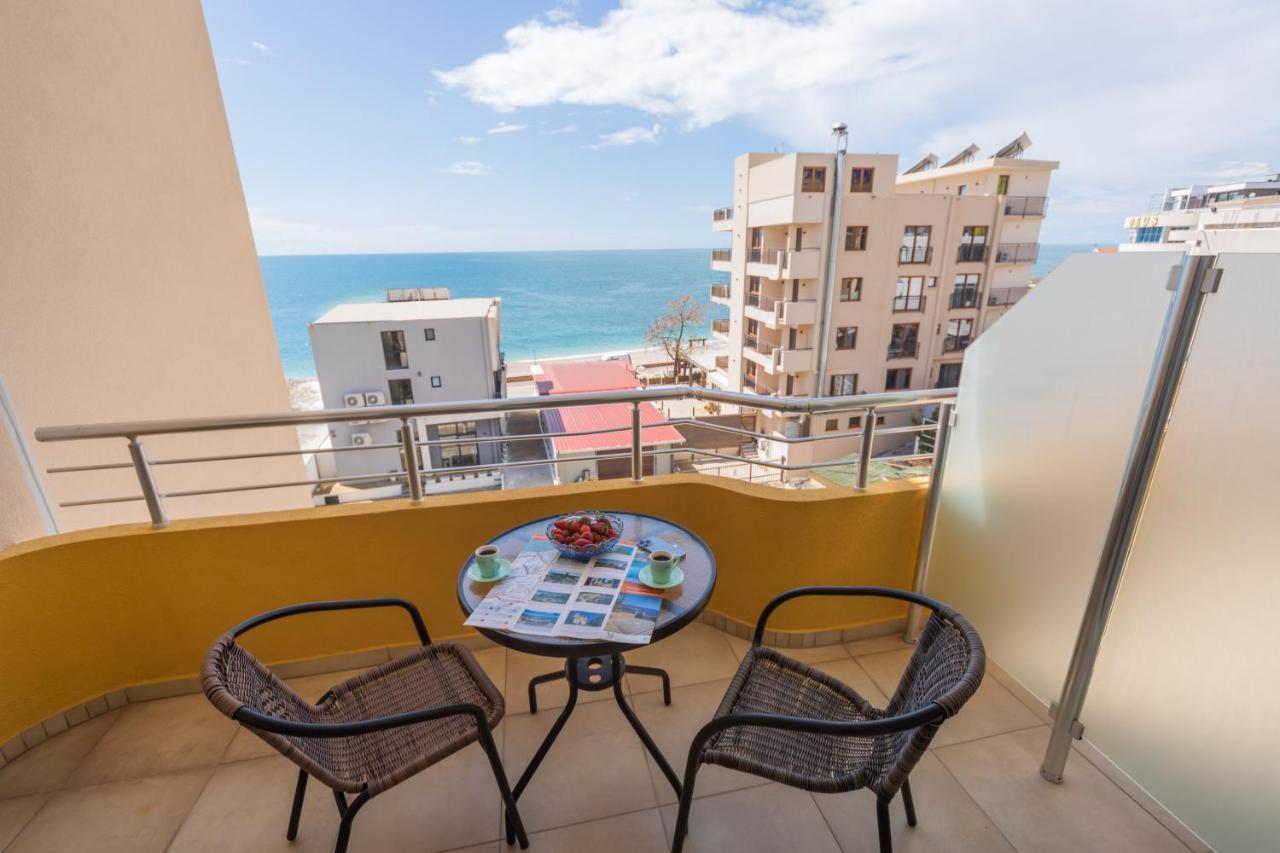 Apartments Добра-Вода Экстерьер фото