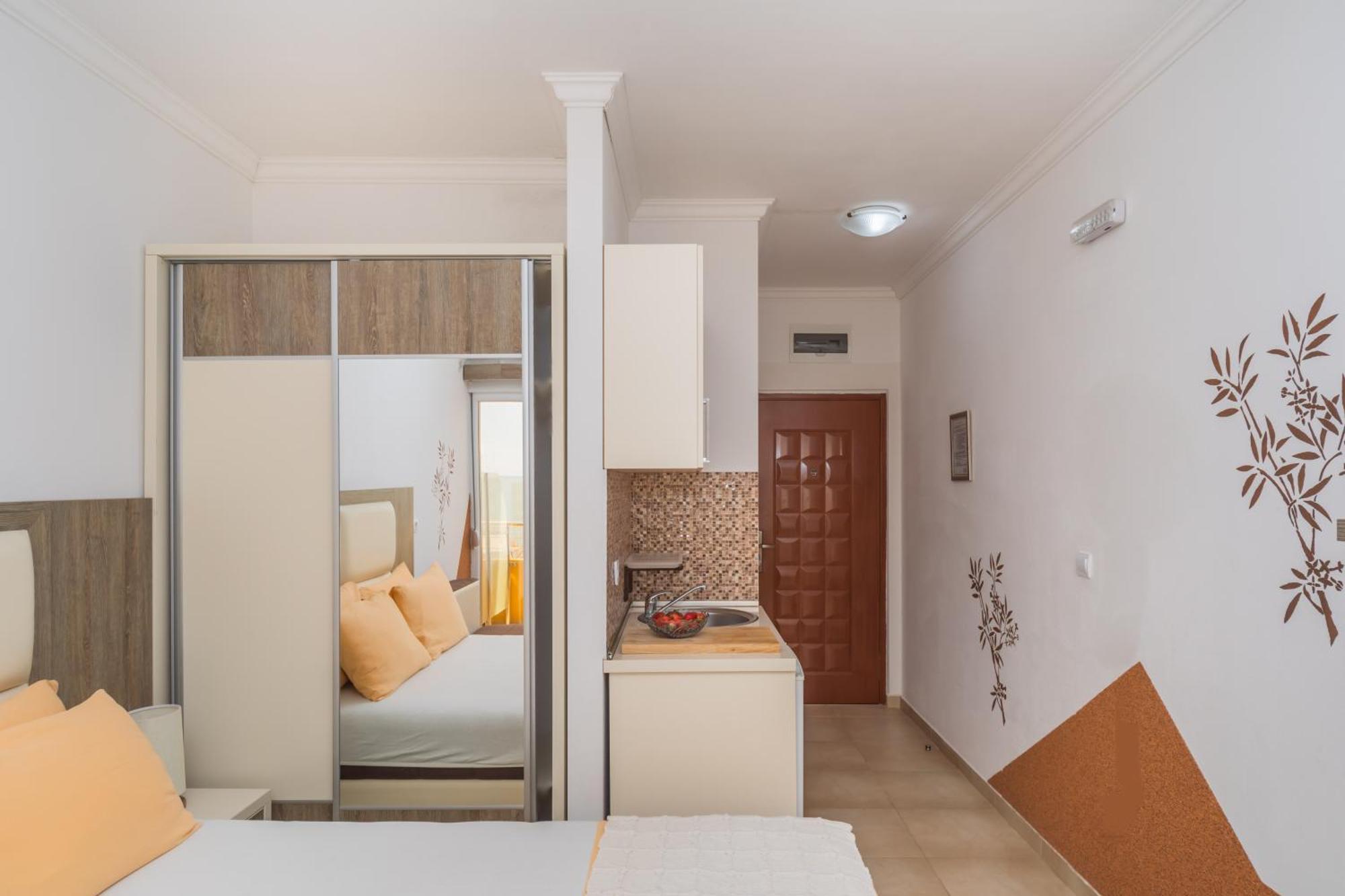 Apartments Добра-Вода Номер фото